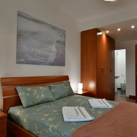 Amaranda كاتانيا